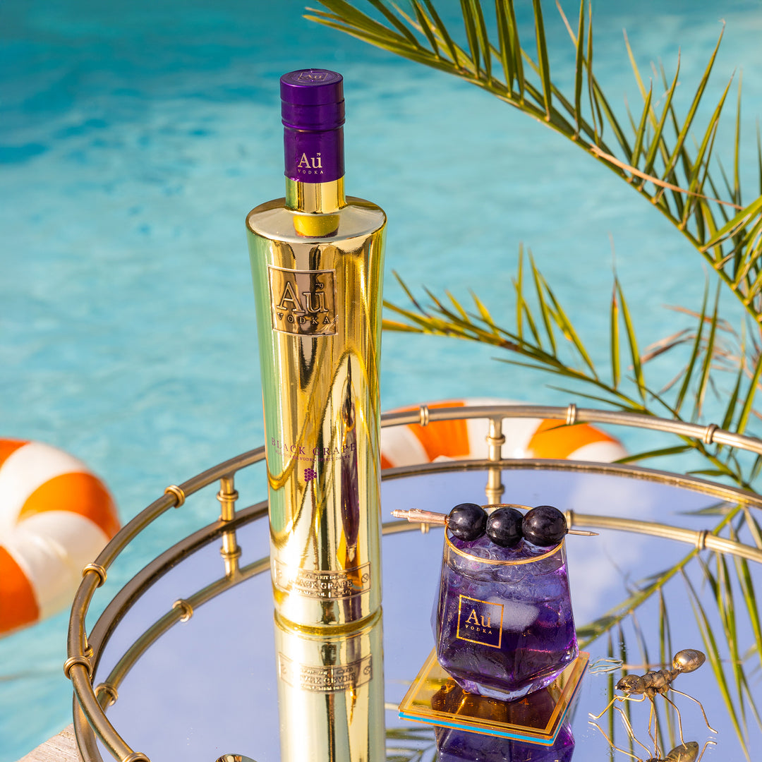 Au Vodka 70cl & FREE Diamond Cut Glass
